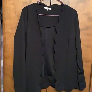 Black scalloped edge blazer size large